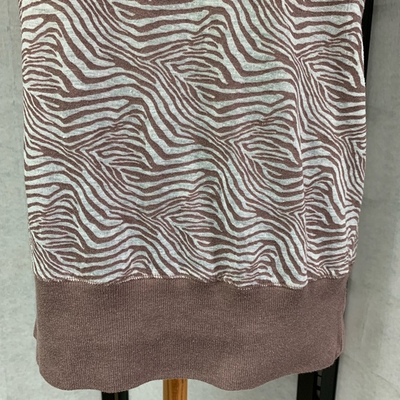 Express Print Top - Picture 3 of 3